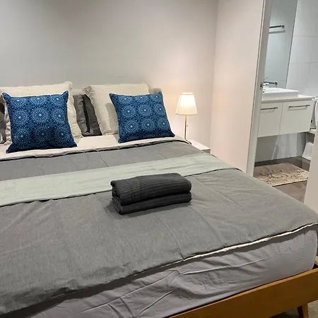 Quiet Cbd 3B2B Apartment + Free Parking Melbourne Exterior photo