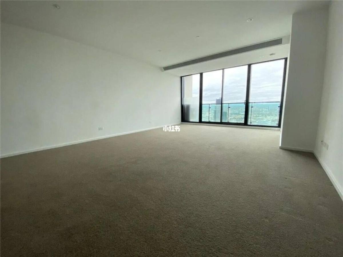 Quiet Cbd 3b2b + Free Parking Apartment