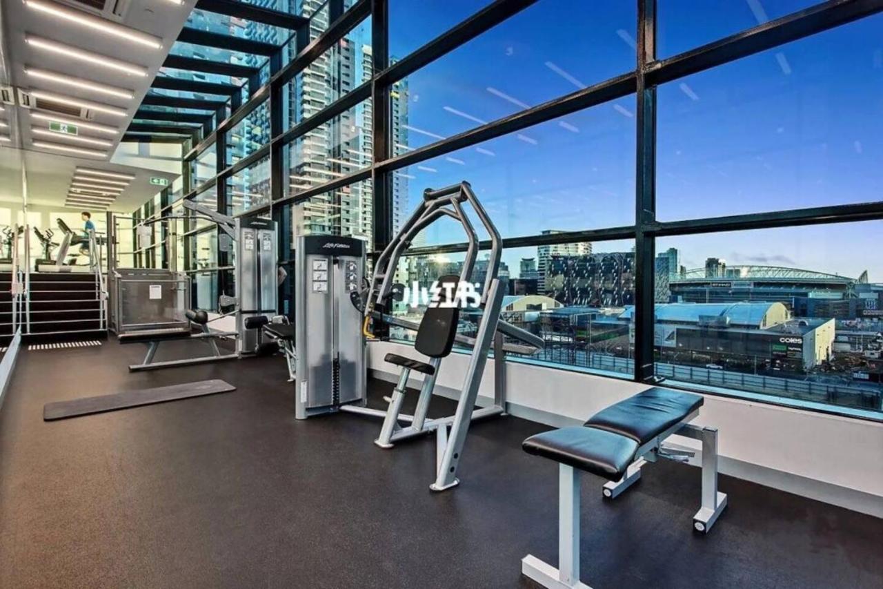 Quiet Cbd 3b2b + Free Parking Melbourne